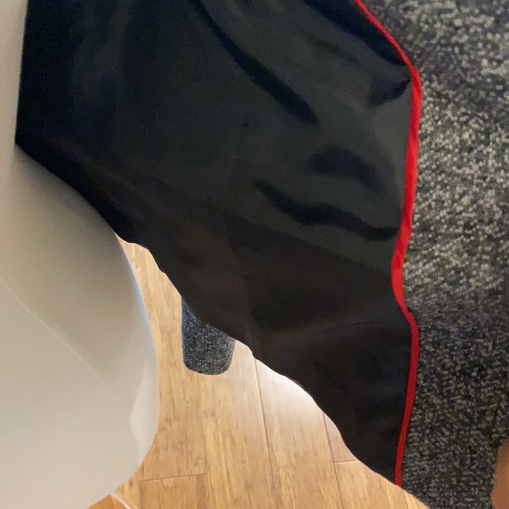 Tommy Hilfiger blazer pockets with silk lining - Picture 7 of 9